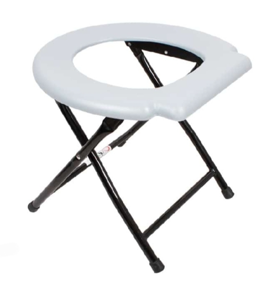 صورة كرسي حمام طبي قابل للطي بدون ظهر (أبيض) (Folding Commode Stool — White Seat) - واقف للتجارة صنعاء صورة كرسي حمام طبي قابل للطي بدون ظهر (أبيض) (Folding Commode Stool — White Seat) - واقف للتجارة صنعاء